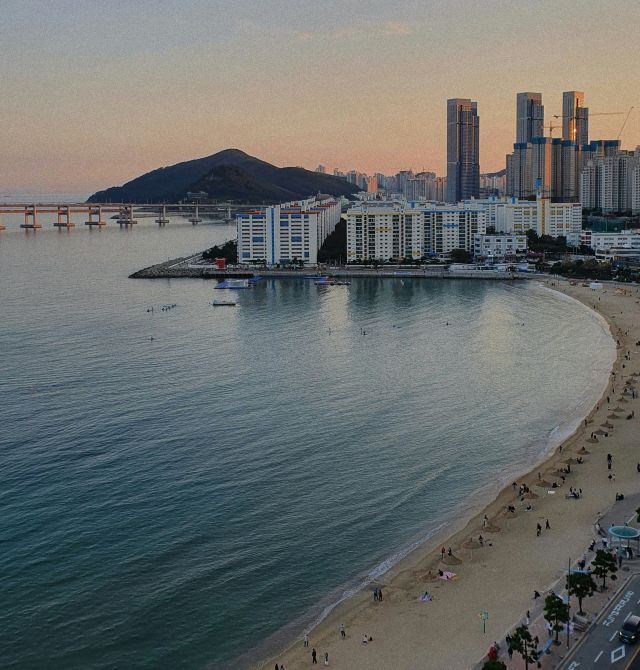 Xin lịch trình Busan 2N1Đ – ở gần biển Gwangalli nên đi đâu trước-sau ạ? 🫶